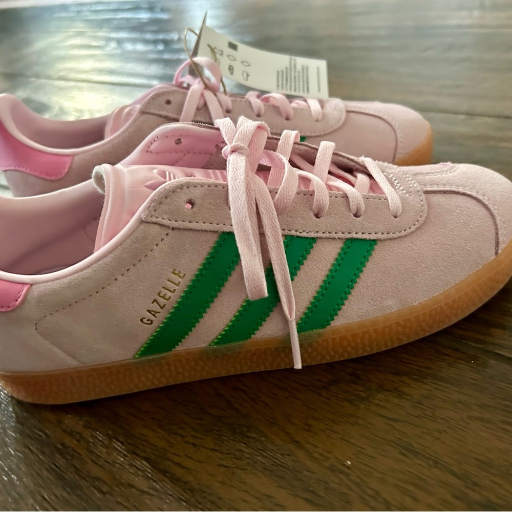 Adidas Gazelle Pink and Green Sneakers NWT! 
Fits like a size 6!